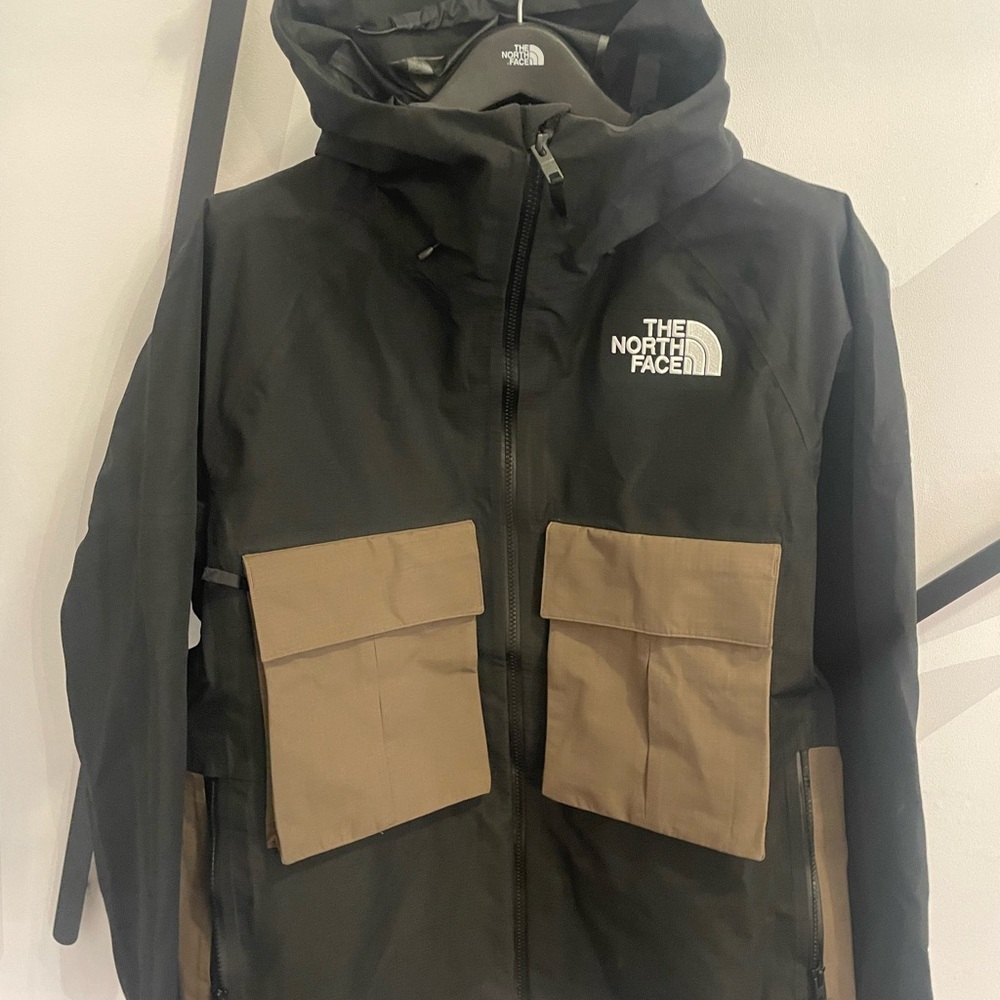 The North Face Men's Black and Brown Performance Jacket